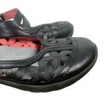 Baretraps  Ferra Mary Jane Flats 8M Rebound Technology Black Comfort Shoes Laser Photo 2