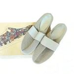 Women canvas lady walking shoes size 9 in beige new Photo 0