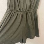 Universal Threads Universal Thread forest green romper Photo 2