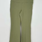 Athleta  Elation Rib‎ Crop Flare Pant Leggings Size Large Green Yoga Active Photo 4