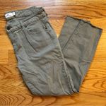 Vineyard Vines Women's Olive Jeans size 12 Photo 0