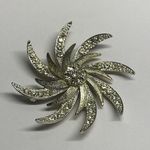 Vintage Signed Costume Brooch Pin Gold Tone / Rhinestone Sarah Coventry Photo 3