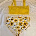 None Ruffle Bikini with Sunflower Design Yellow Women 2XL NWOT Photo 0