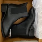 Kenneth Cole Booties Photo 3