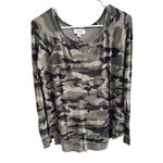 Evereve  Camo‎ Print Long Sleeve Thermal Top Size M Photo 1