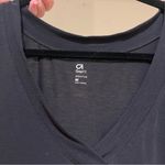 Gap Cloud Light V-Neck Black Top Photo 2