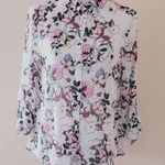About A Girl floral button down size medium Photo 0