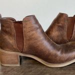 Bullboxer B52 by Hayden Women's Chelsea Boot Size 10 #480 Brown Photo 3