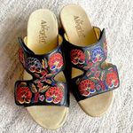 Alegria NIB NEW  by PG Lite Linn Black Needles and Pins Embroidered Wedge Sandals Photo 5