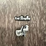 Crocs Los Angeles LA fingers croc charms Photo 0