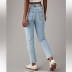 American Eagle AE Strigid Mom Jean Women’s Blue‎ Breeze 3935 size 2 regular Blue Photo 1