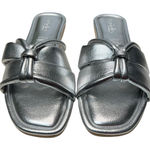 Seychelles  Shades of Cool Silver Women’s Flat Leather Sandals Size 7.5 NIB Photo 0