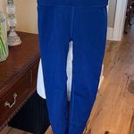 Fabletics Women's Blue Sculptknit Leggings Photo 0