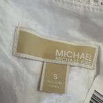 Michael Kors Michael Kors White Textured Patterned Short Sleeve Blouse with Fringe Hem Photo 4