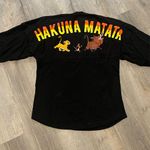 Disney EUC  Parks Lion King “Hakuna Matata” Spirit Jersey Photo 1