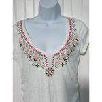 Athleta  T-Shirt V-Neck Embroidered Stitching Short Sleeve Tee Shirt‎ White XS Photo 2