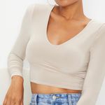 Pretty Little Thing Long Sleeve Crop Top Photo 0