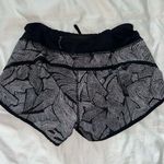 Lululemon  Shorts Speed 2.5" Low-Rise Photo 1