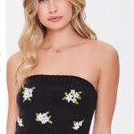 Forever 21  Knit Cropped Tube Top With Embroidered Flowers Black Size Medium Photo 7