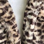 AQUA Women's Brown/Tan Leopard Print Hook and Eye Closure Faux Fur Vest sz OS Photo 1