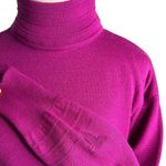 Vintage Tyrolia Skiwear wool blend turtleneck ski sweater raspberry size small S Purple Photo 1