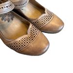 Taos Esteem Mary Jane Shoes Light Brown Strap Leather Perforated Size 7 Women's Photo 7