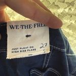 We The Free midnight Blue float on bell bottom Jeans NWT 27 short Photo 8