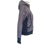 Lululemon Iconic Scuba Hoodie Gray & Black Thumbholes Full Zip Women’s Small/201 Photo 6