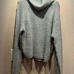 Garage Women’s Cozy Gray Ribbed Chunky Turtleneck Sweater Size XS Photo 1