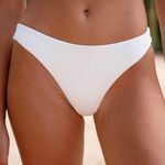 BERLOOK White Ribbed Underwire Bikini TOP ONLY 28 Size XS Photo 4