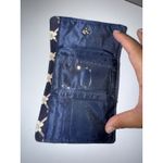 Vera Bradley  Small Kisslock Wallet‎ Tri-Fold Purple Dragonfly I Photo 2