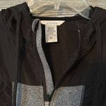 Jockey‎ Propel Mixed Media workout Jacket Medium black and gray Photo 1