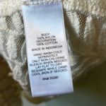 EXPRESS  embroidered ivory floral top in size large. Photo 5