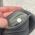 Lululemon Wunder Under crop leggings size 6 gray striped cropped yoga pants Photo 5