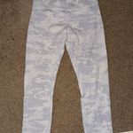 Lululemon Wonder Under High Rise Ribbed Fabric Crop *23 Photo 1