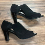 Marbella  size 8M heels Photo 0