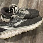 Brooks  ghost 11 running shoes Photo 3