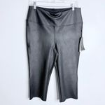 NYDJ NWT Sculpt-Her Skinny Legging Capri In Black Shapewear Size Large Photo 1