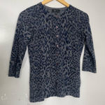 AQUA  100% Cashmere Gray Leopard Cheetah 3/4 Sleeve Fitted‎ Cardigan Womens XS Photo 0