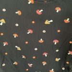 Organic Generation Mushroom Scrunch Tee Medium Black Photo 2