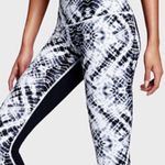 Victoria's Secret Victoria’s Secret VSX Sport Knockout Tight Leggings Photo 0