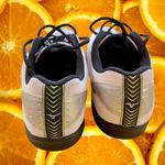 Mizuno  Cyclone Speed 2 Indoor Court‎ Shoe Women's Size 10 Volleyball Training Photo 3