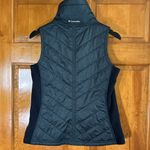 Columbia  Women’s Zip Vest W/Pockets and Fleece Side Panels Sz Sm-EUC Photo 5