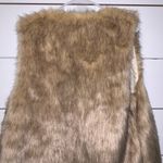 Universal Threads Universal Thread Faux Fur Mob Wife Vest Photo 2