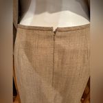 Le Suit 3 button closure blazer, matching bottom pleated trumpet skirt. Sz P12. Photo 8