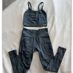 Set Active  Set (top & bottom) Grey Medium Photo 0