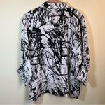 John Mark  White Black Abstract Top Medium Photo 9