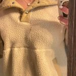 The North Face Womens Sherpa pullover Photo 3