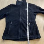 The North Face Women's Classic Black All Fleece Jacket Coat Sz Medium Photo 2