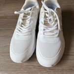 Vionic  Women's Brisk Miles II Sneaker Photo 5